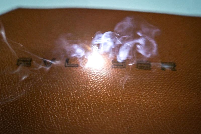 Laser CO2 su pelle in azione