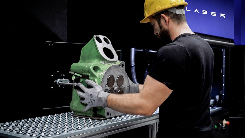 Laser marking for heavy parts